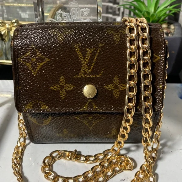 Authentic Louis Vuitton Monogram Elise Wallet - Picture 4 of 16